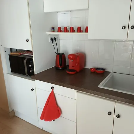 Apartment Spacieux T2 A Avec Parking A Deux Pas De La - Fr-1-239-794 Hendaye